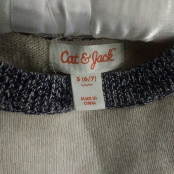 Geometric Shape Velvet Deer Sweater - Picture 2 of 5